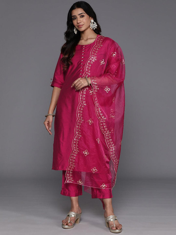 Magenta Solid Silk Blend Straight Kurta With Trousers & Dupatta - Libas