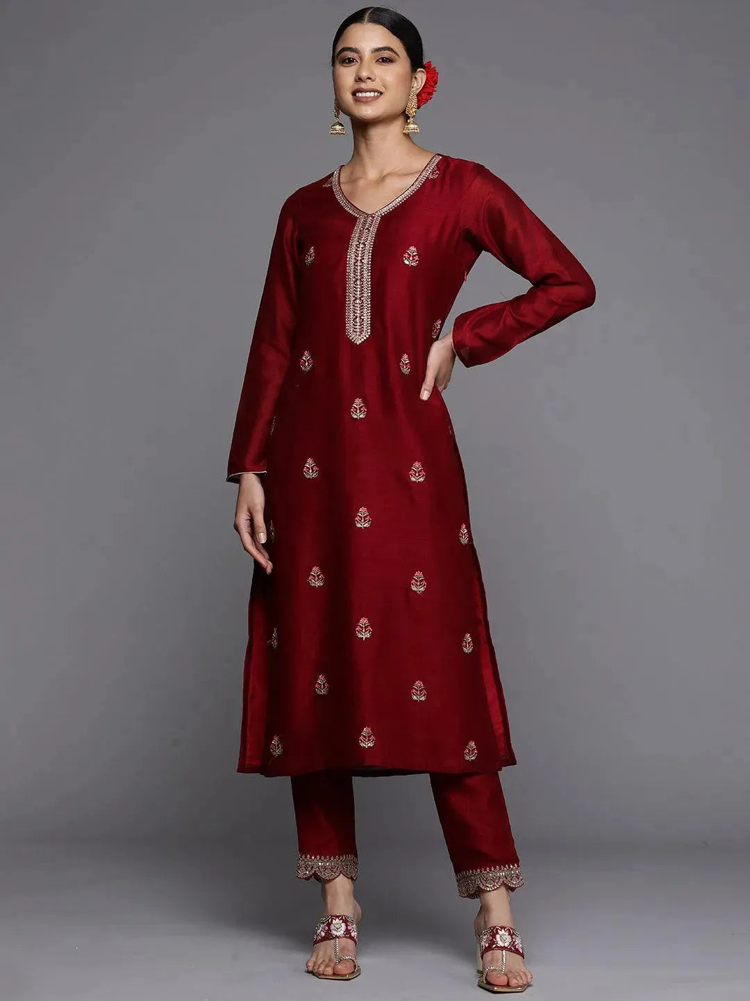 

Maroon Embroidered Silk Straight Kurta