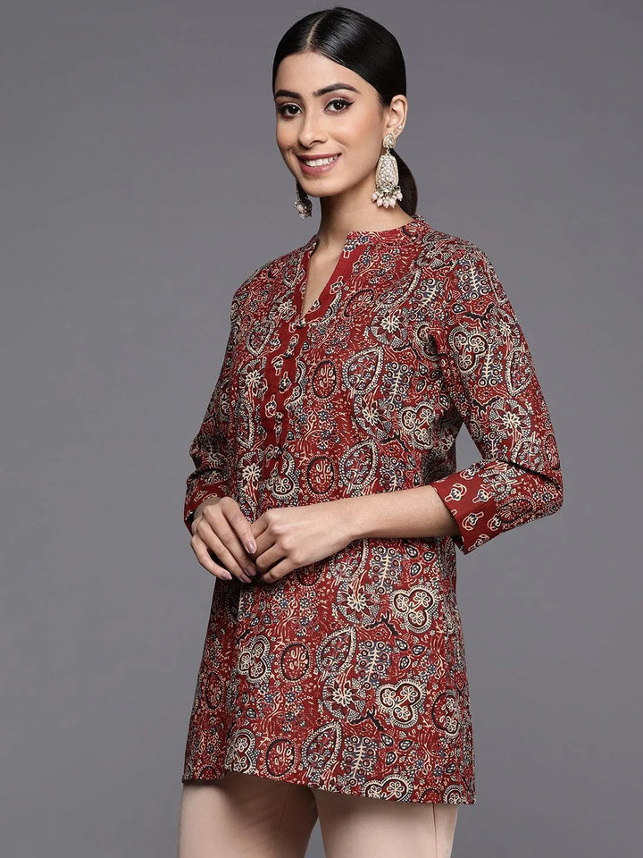 Maroon Printed Cotton Straight Kurti - Libas