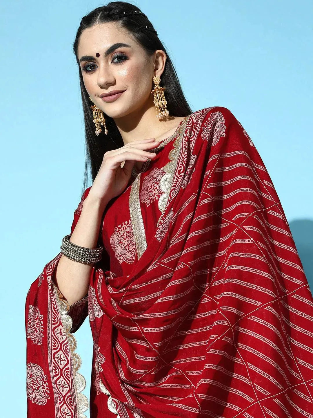 

Maroon Printed Silk Blend Straight Kurta With Palazzos & Dupatta