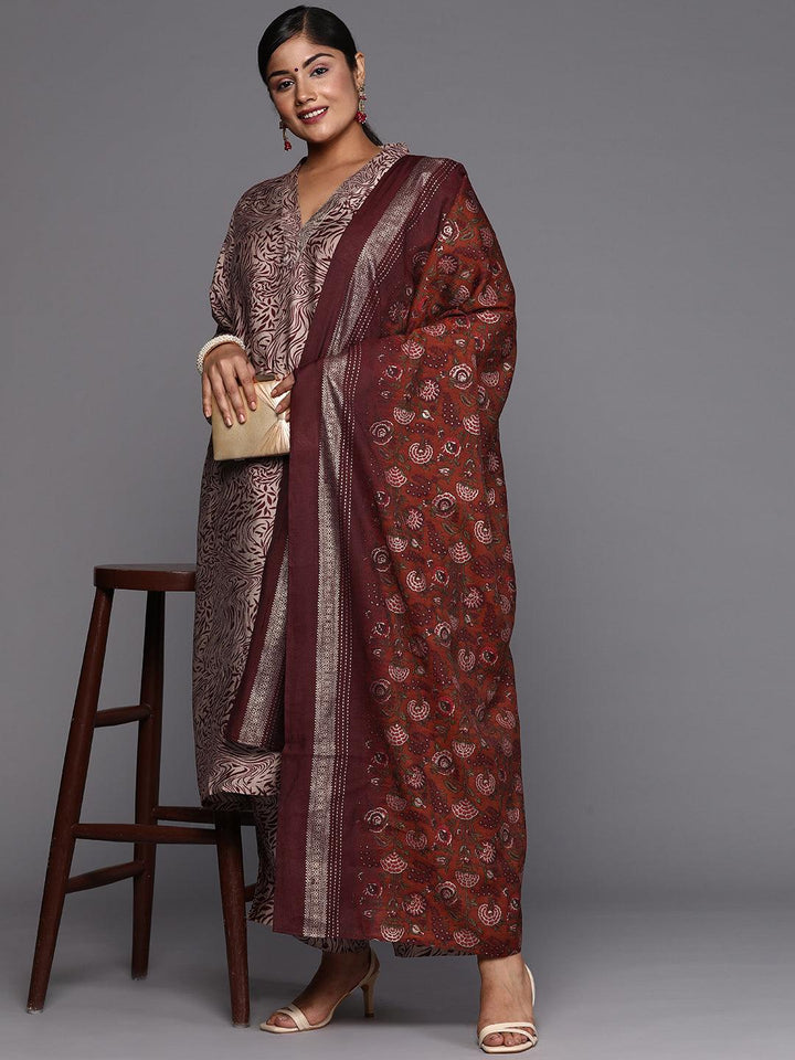 Maroon Printed Silk Blend Straight Kurta With Trousers & Dupatta - Libas