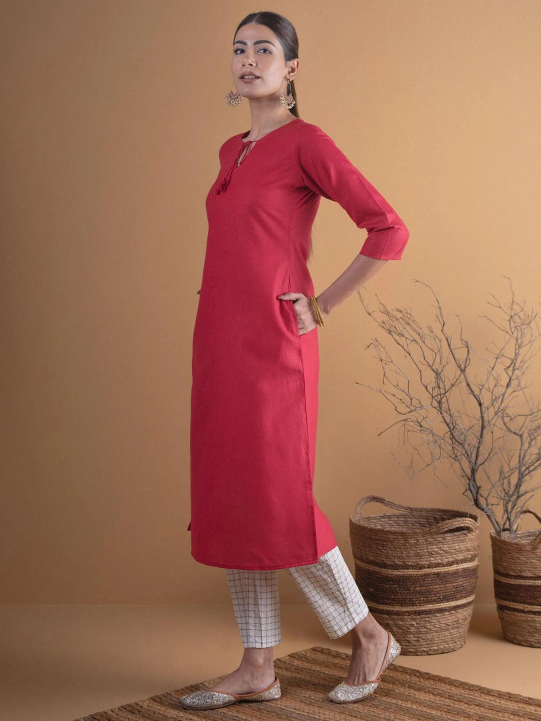 Maroon Solid Cotton Kurta - Libas