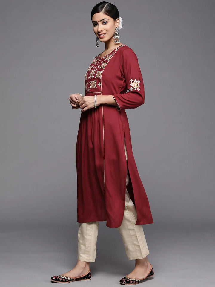 Maroon Yoke Design Rayon Kurta - Libas