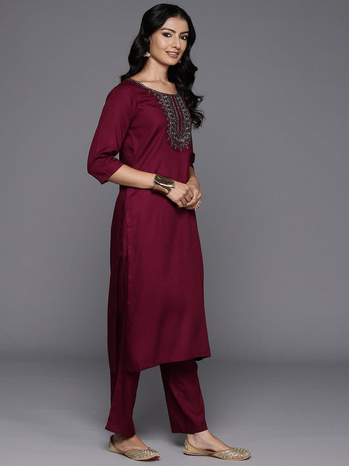 Maroon Yoke Design Wool Blend Straight Kurta With Trousers - Libas