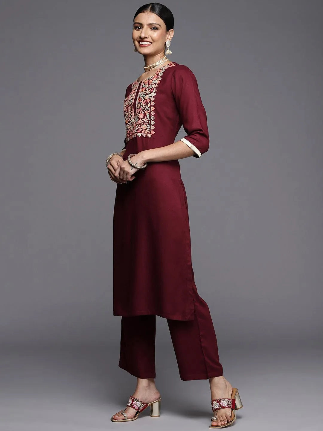 Maroon Yoke Design Wool Straight Kurta - Libas