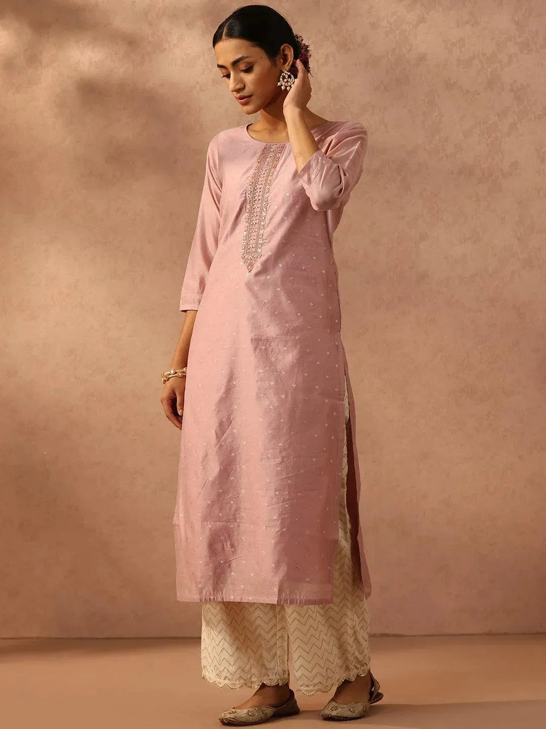 

Mauve Embroidered Chanderi Silk Straight Kurta