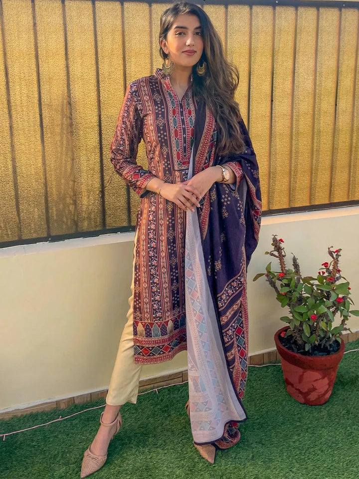 Multicoloured Printed Velvet Suit Set - Libas