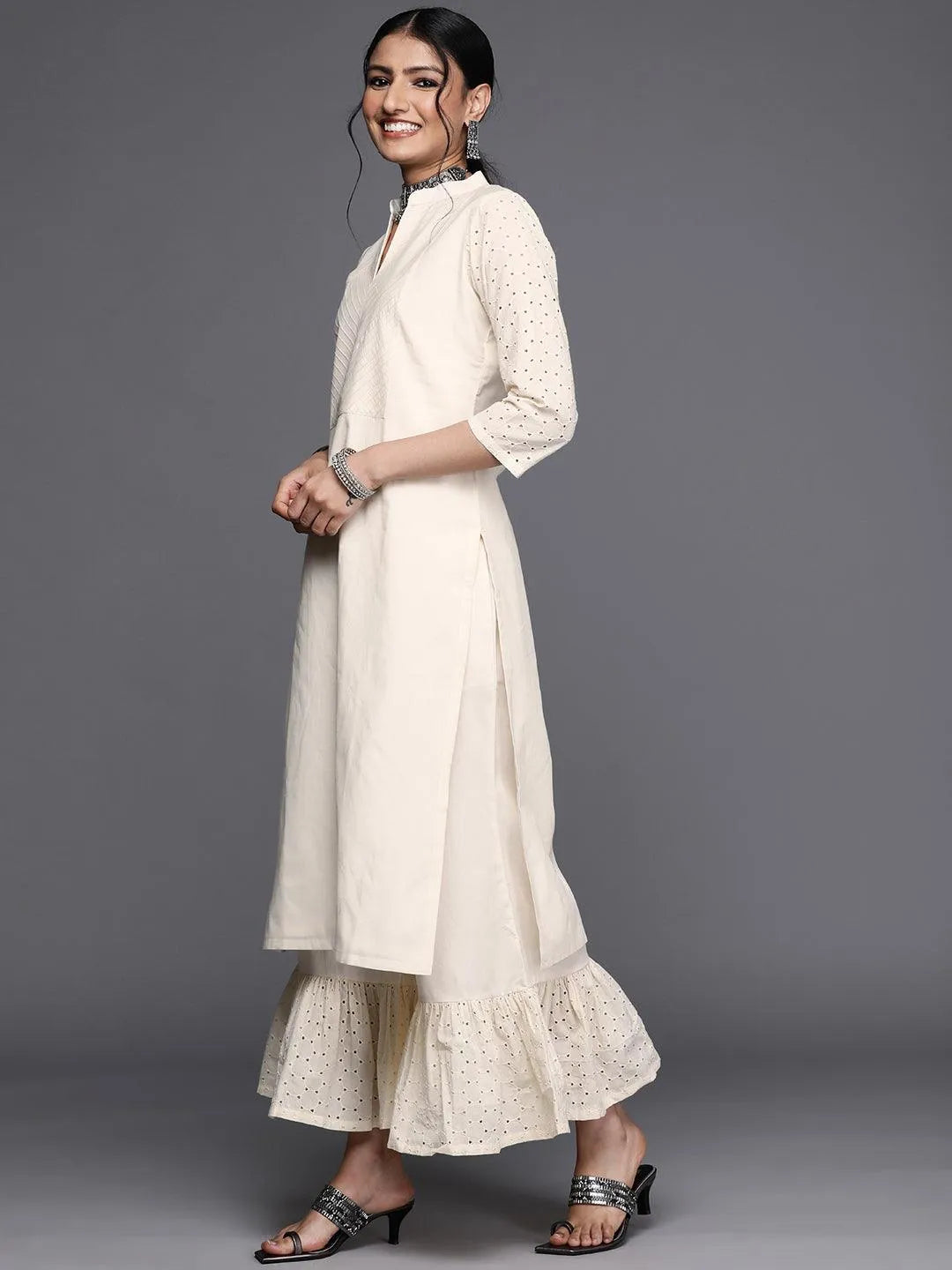 Off White Solid Cotton Kurta - Libas 