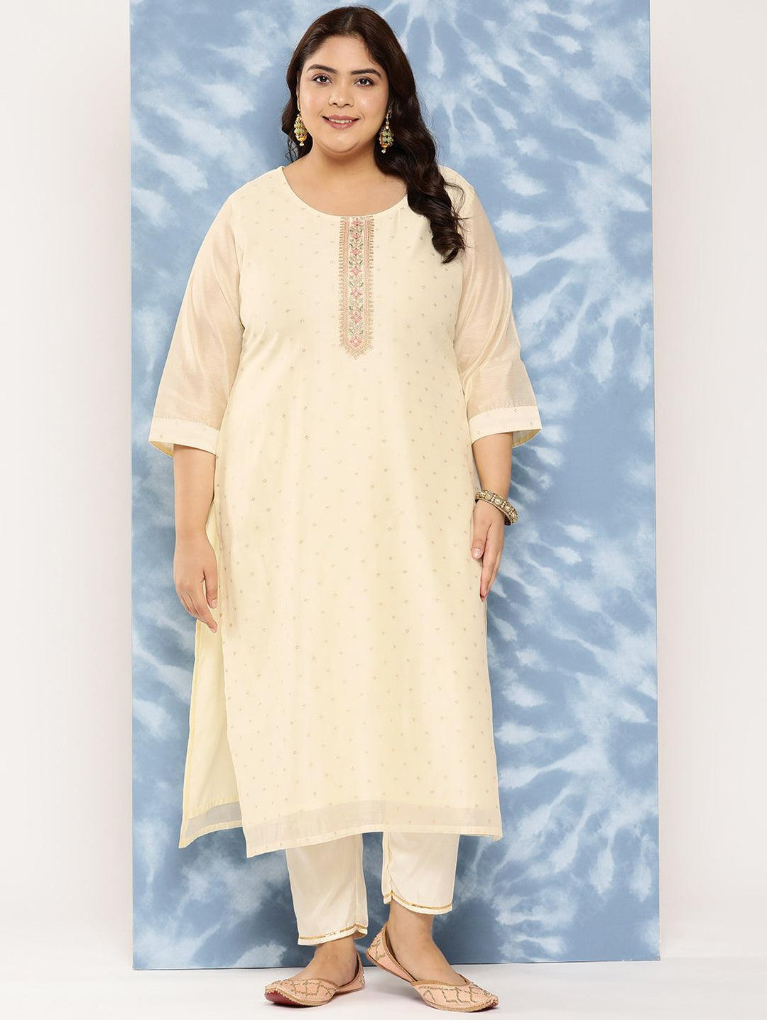 Off White Yoke Design Chanderi Silk Straight Kurta - Libas