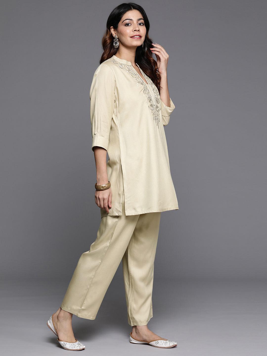 Off White Yoke Design Wool Blend Tunic With Trousers - Libas 