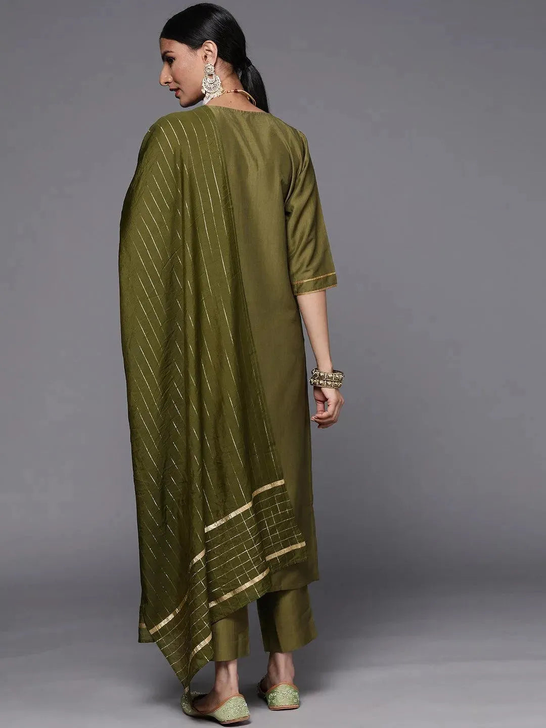 

Olive Solid Silk Blend Straight Kurta With Dupatta