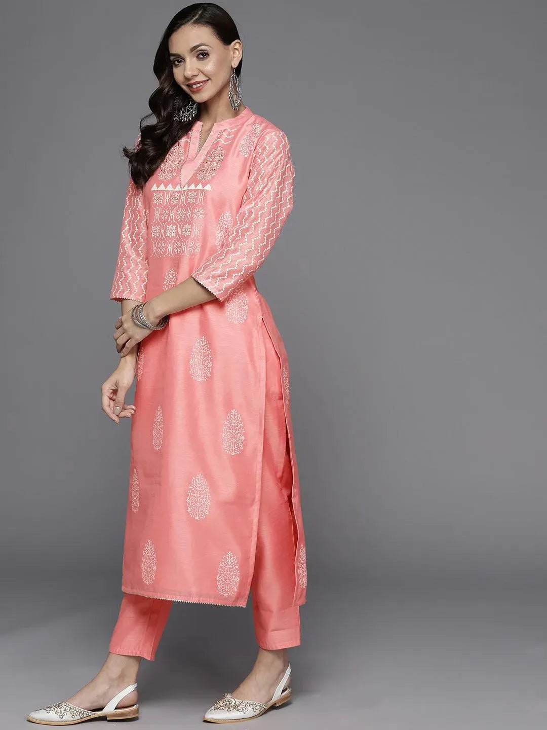 

Pink Printed Chanderi Silk Straight Kurta With Dupatta