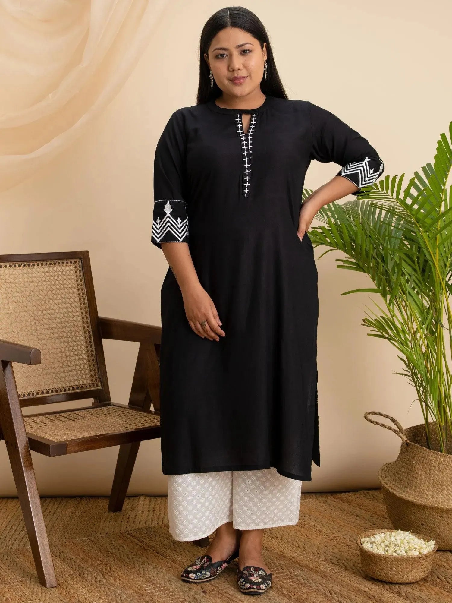 

Buy Plus Size Black Embroidered Rayon Kurta - 11081-3XL | Libas Ethnic Wear Online