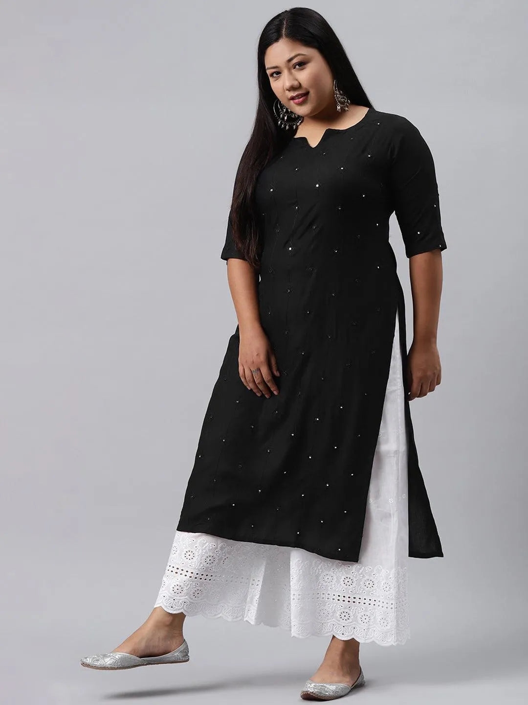 Buy Embroidered Plus Size Clothing For Women Online In India – Libas