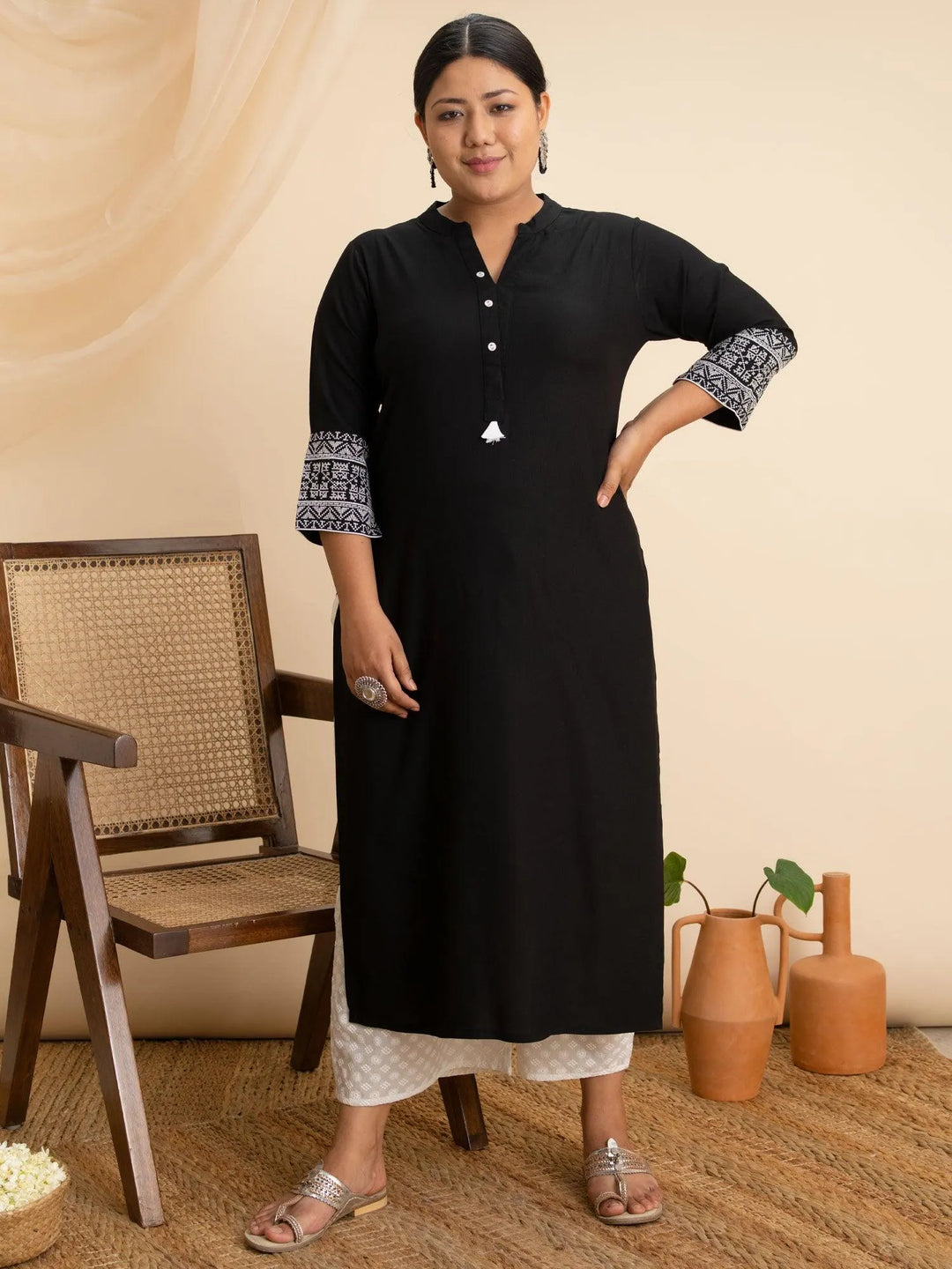 Plus Size Black Solid Rayon Kurta - Libas