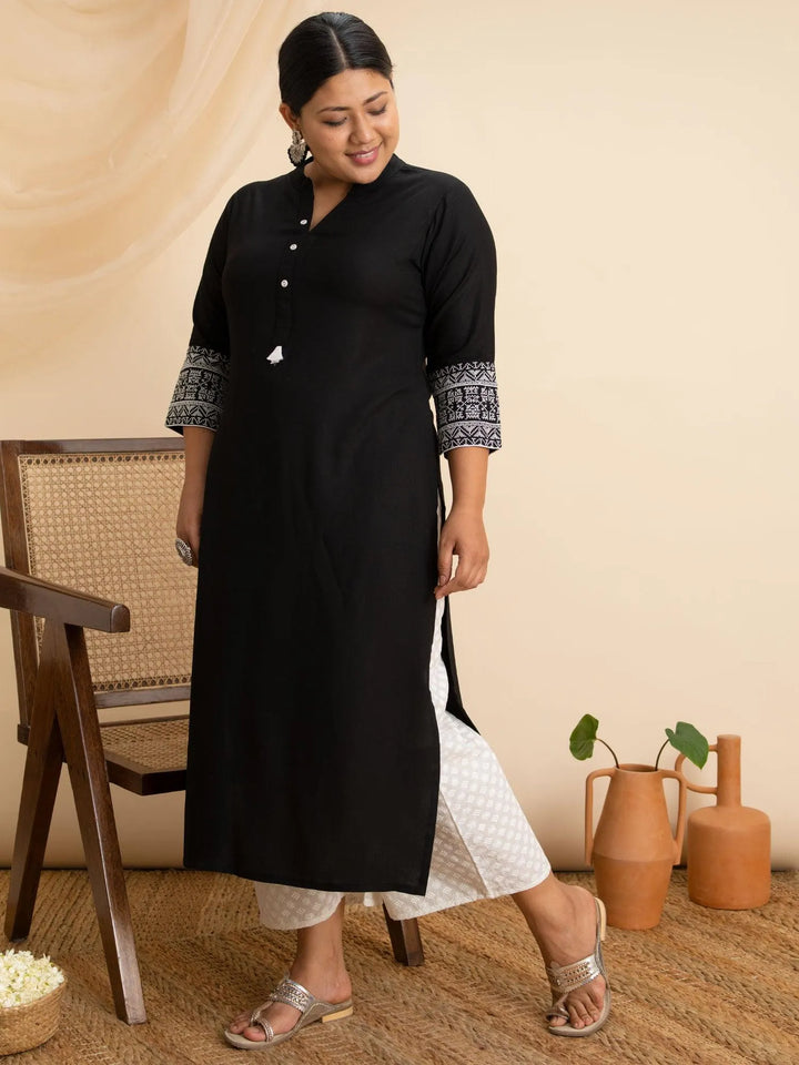 Plus Size Black Solid Rayon Kurta - Libas