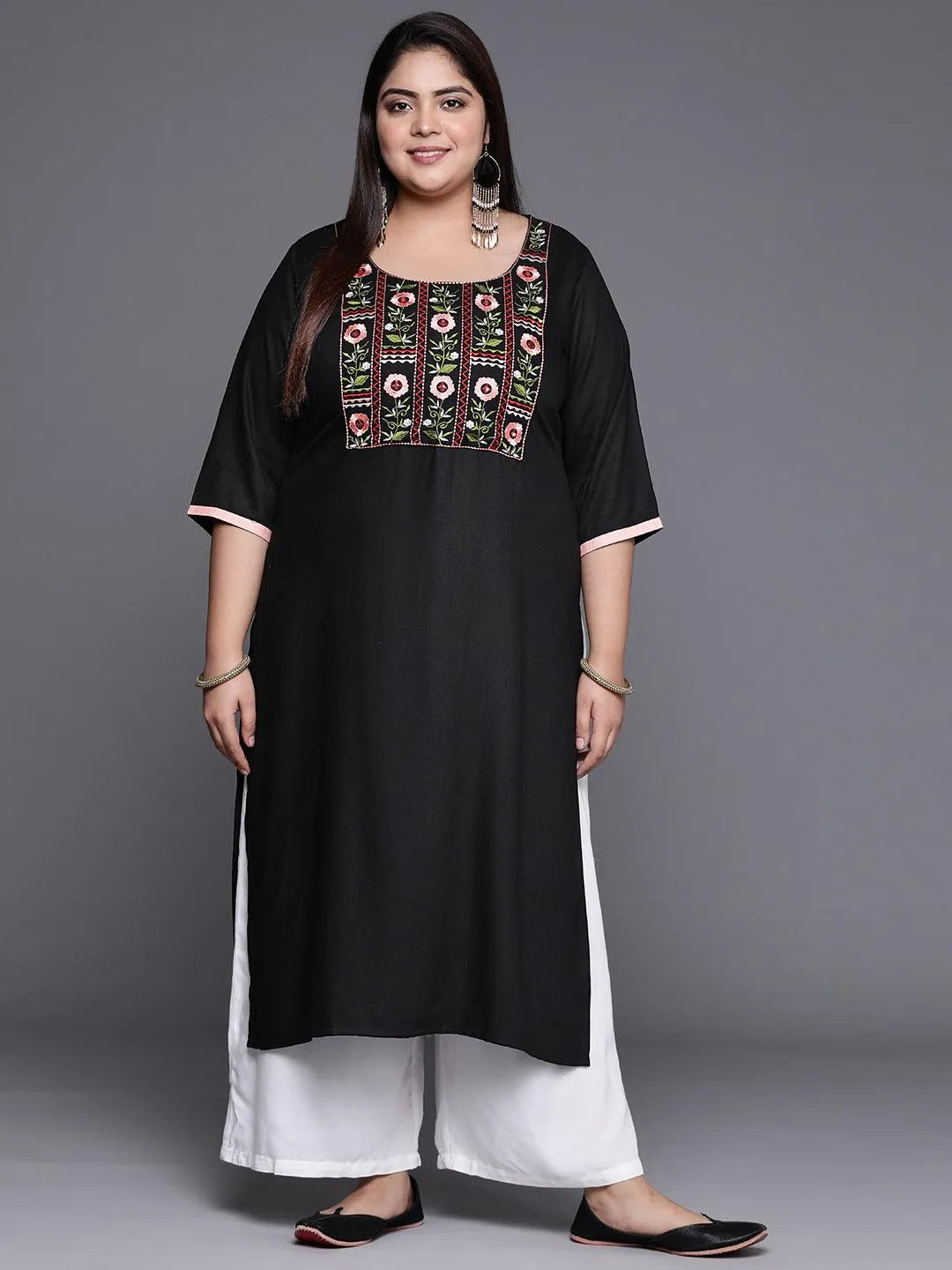 Plus Size Black Solid Wool Kurta - Libas 