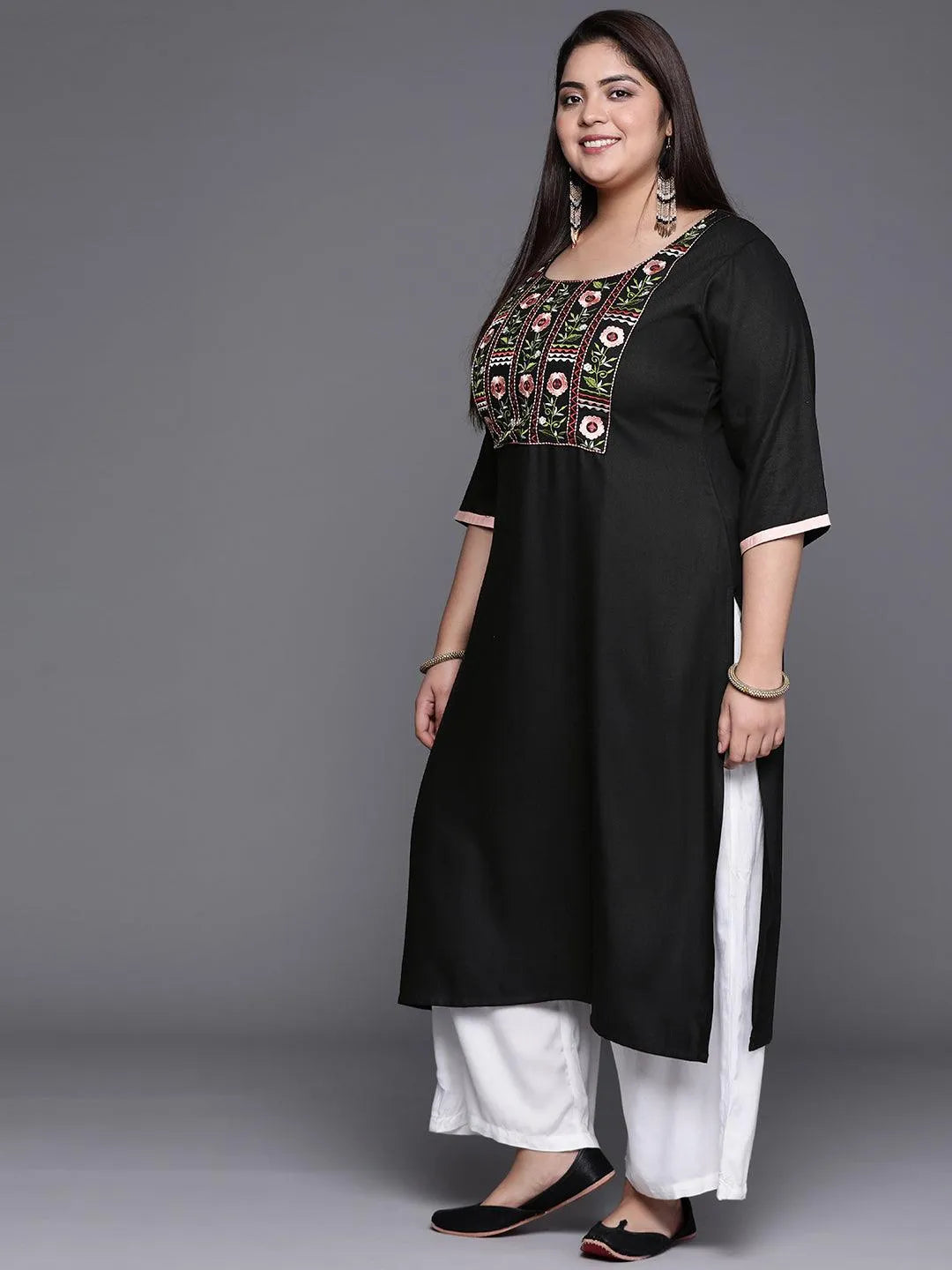 Plus Size Black Solid Wool Kurta - Libas 