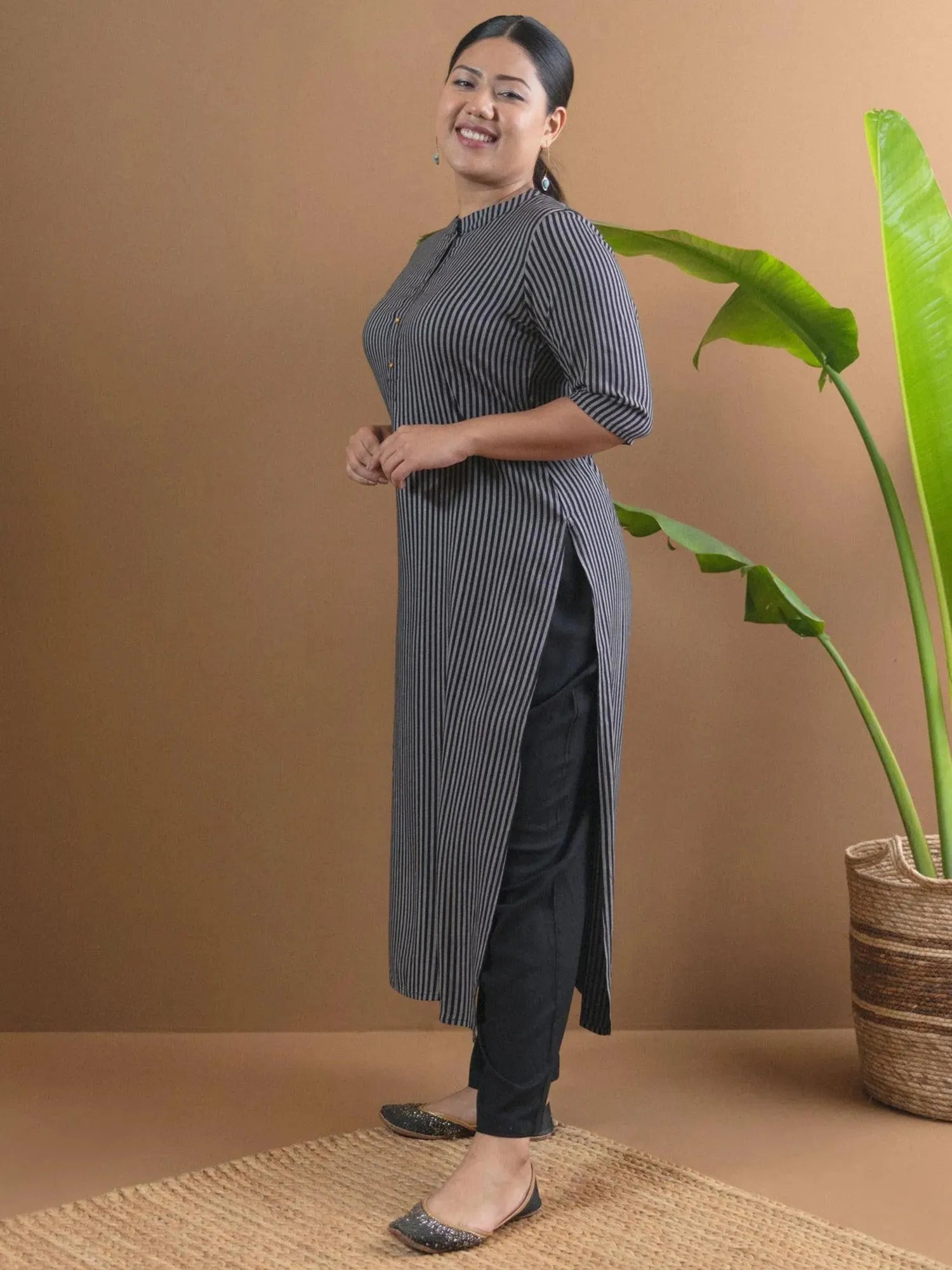 

Buy Plus Size Black Striped Rayon Kurta - 11008- | Libas Ethnic Wear Online