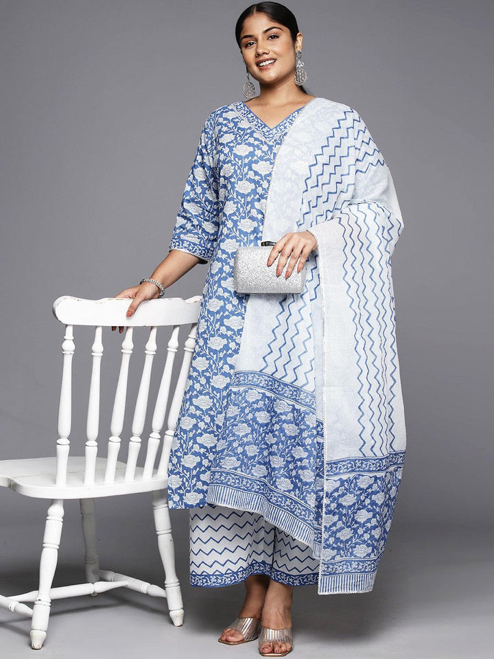 Plus Size Blue Printed Cotton Straight Kurta With Palazzos & Dupatta - Libas