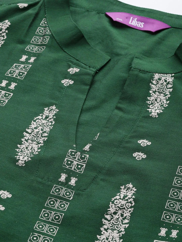 Plus Size Green Printed Silk Straight Kurta - Libas