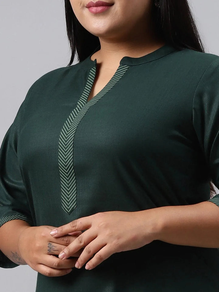 Plus Size Green Solid Cotton Suit Set - Libas