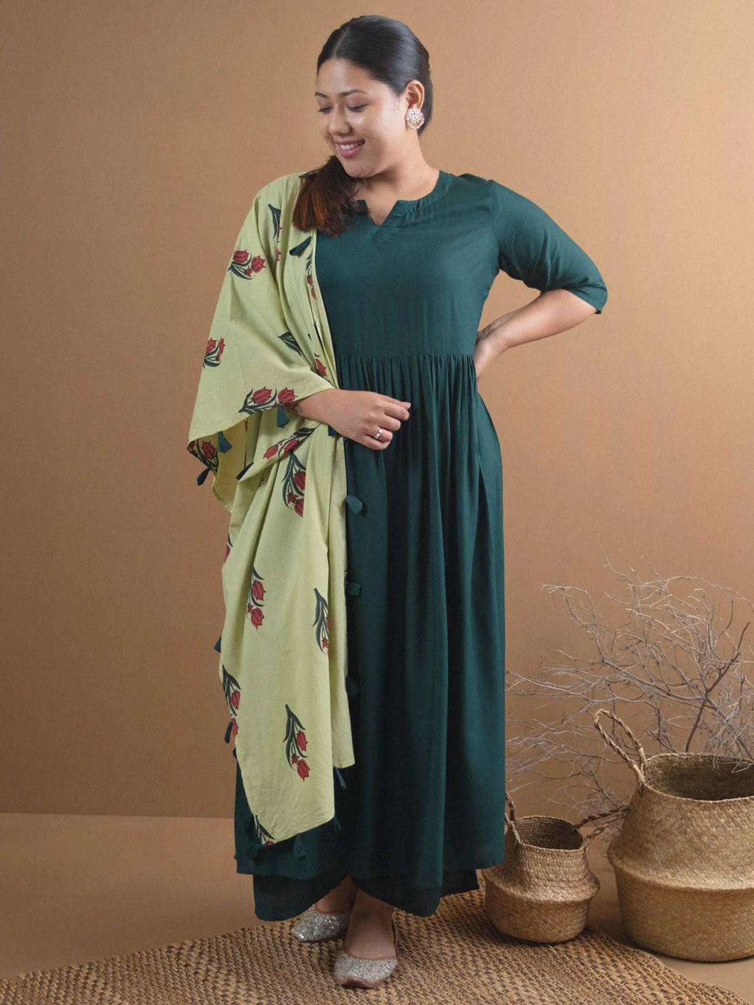 Plus Size Green Solid Rayon Suit Set - Libas