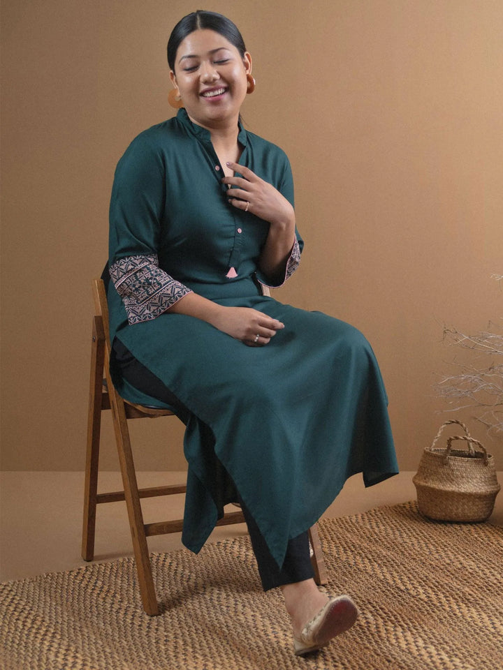 Plus Size Green Solid Rayon Kurta - Libas