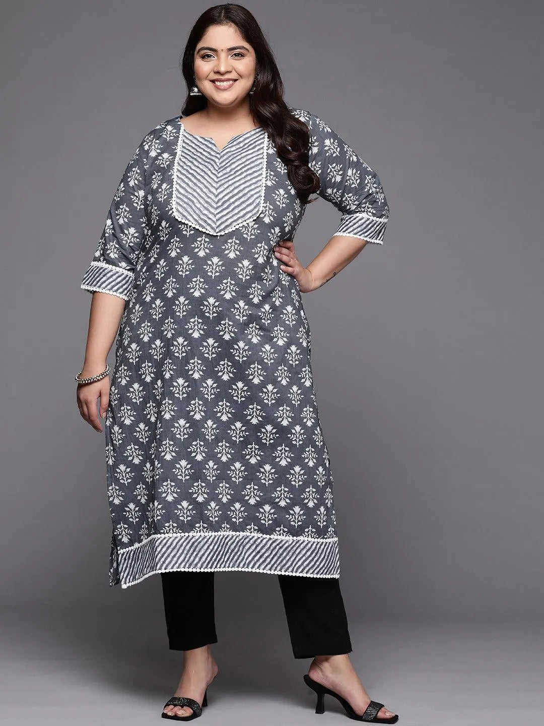 Plus Size Grey Printed Cotton Straight Kurta - Libas