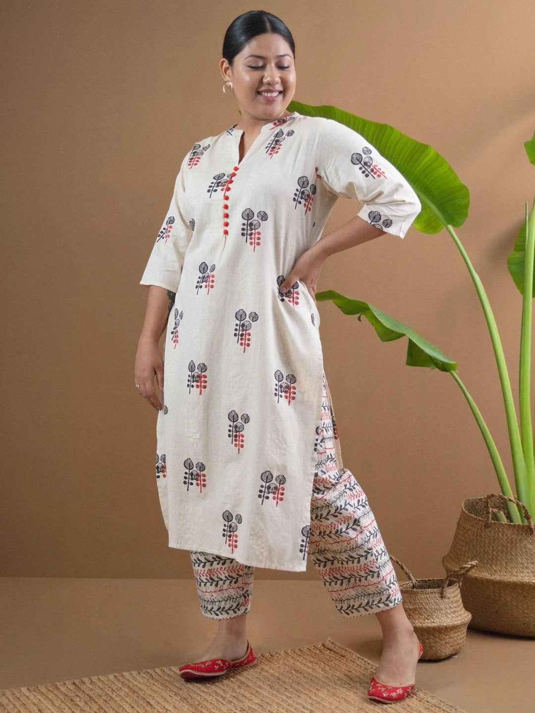 Plus Size Off White Printed Cotton Kurta Set - Libas