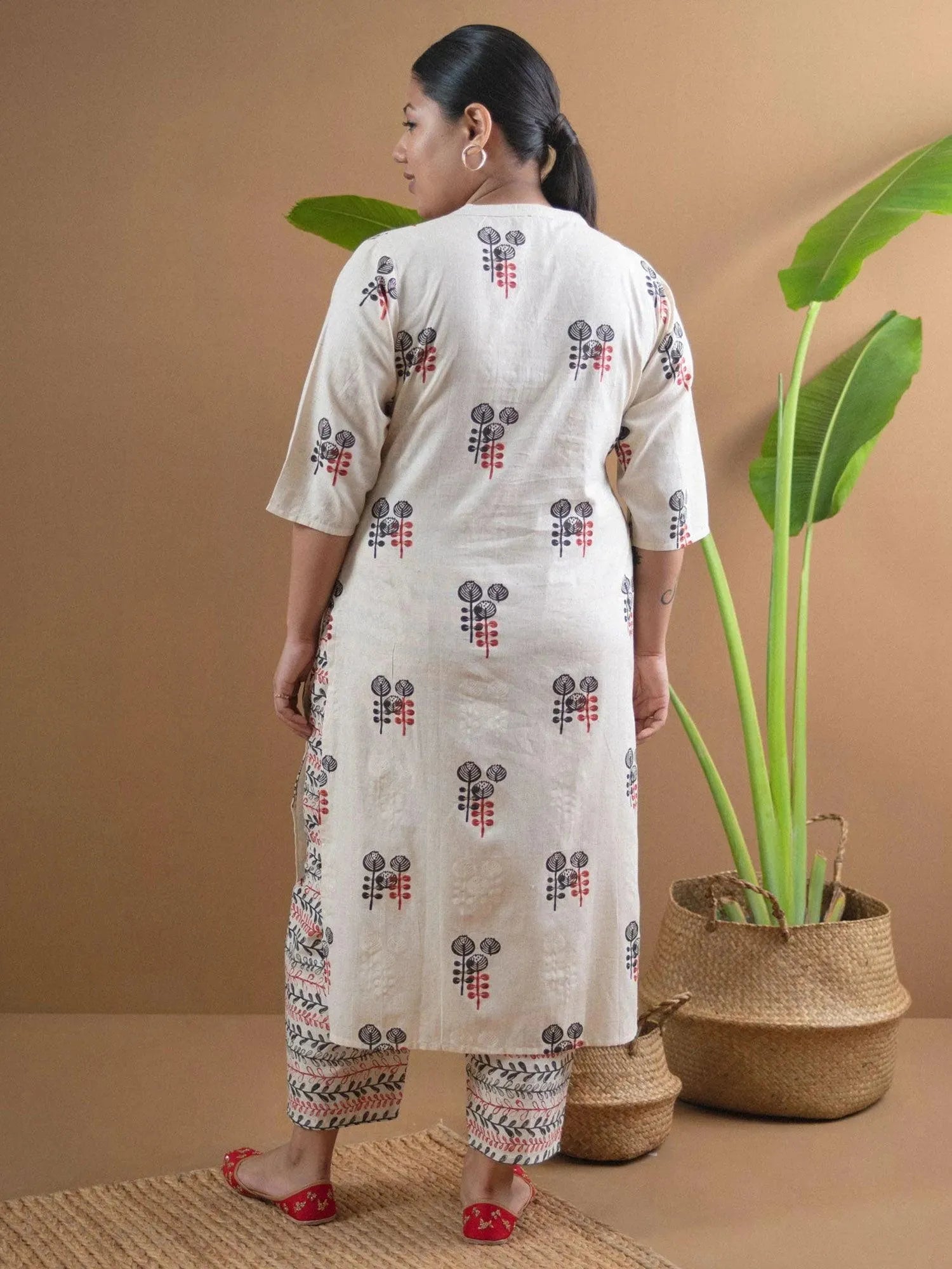 

Buy Plus Size Off White Printed Cotton Kurta Set - 15007-3XL | Libas Ethnic Wear Online