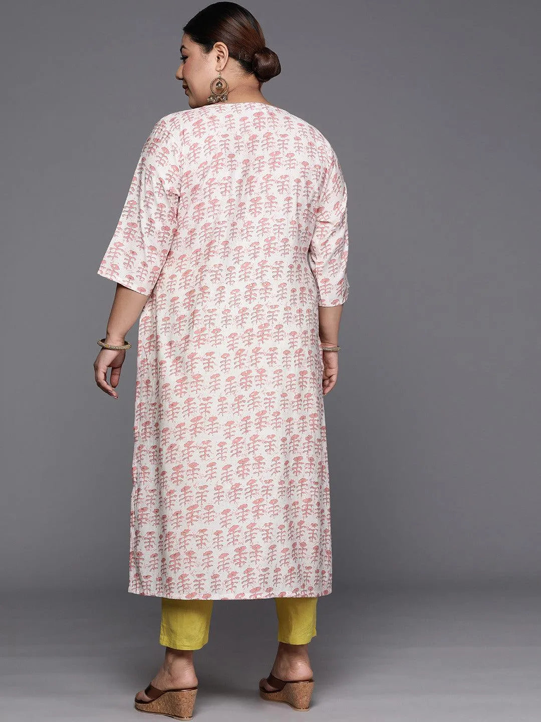 Plus Size Peach Printed Silk Straight Kurta - Libas