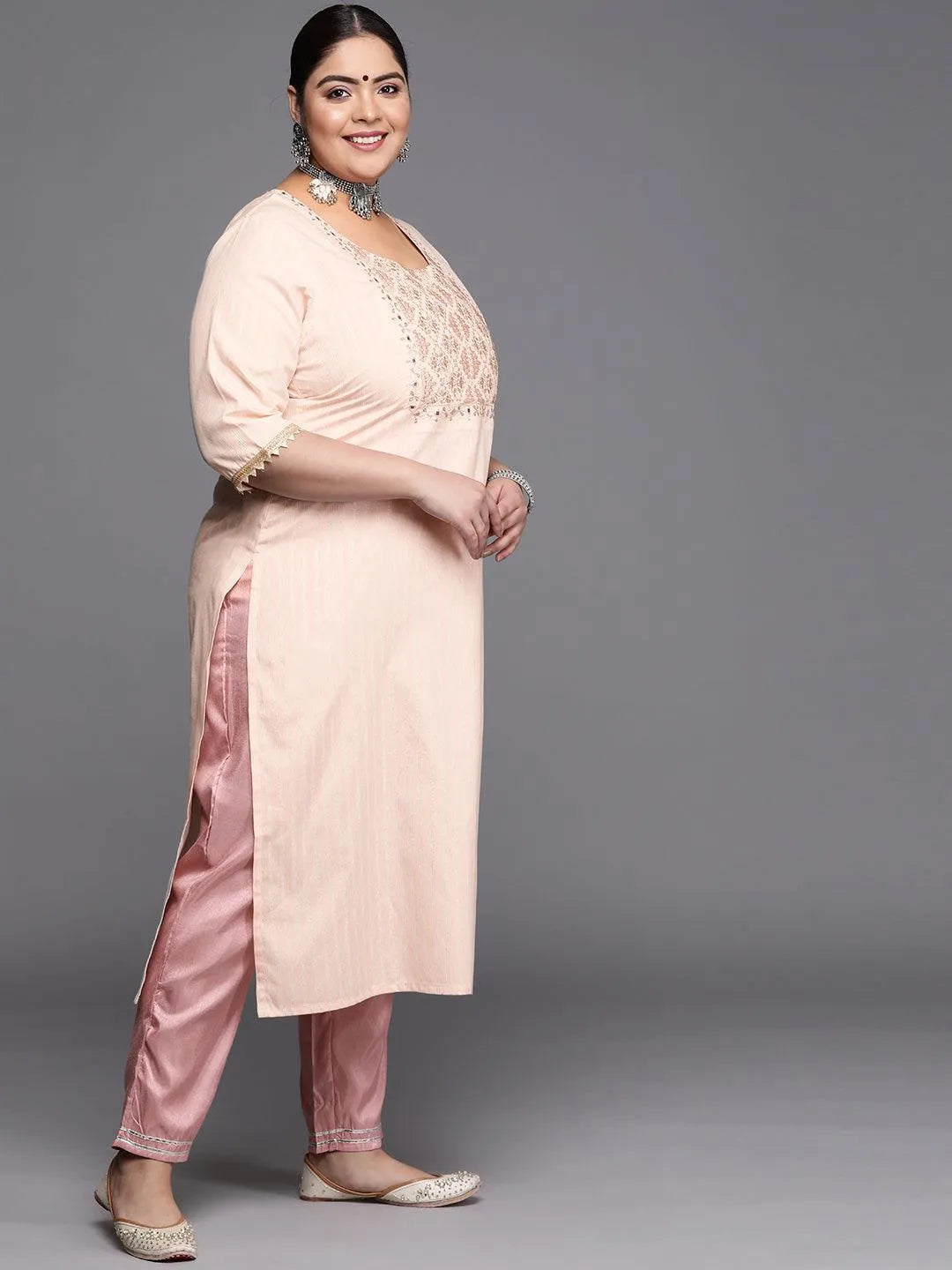 Plus Size Peach Yoke Design Cotton Silk Kurta - Libas 