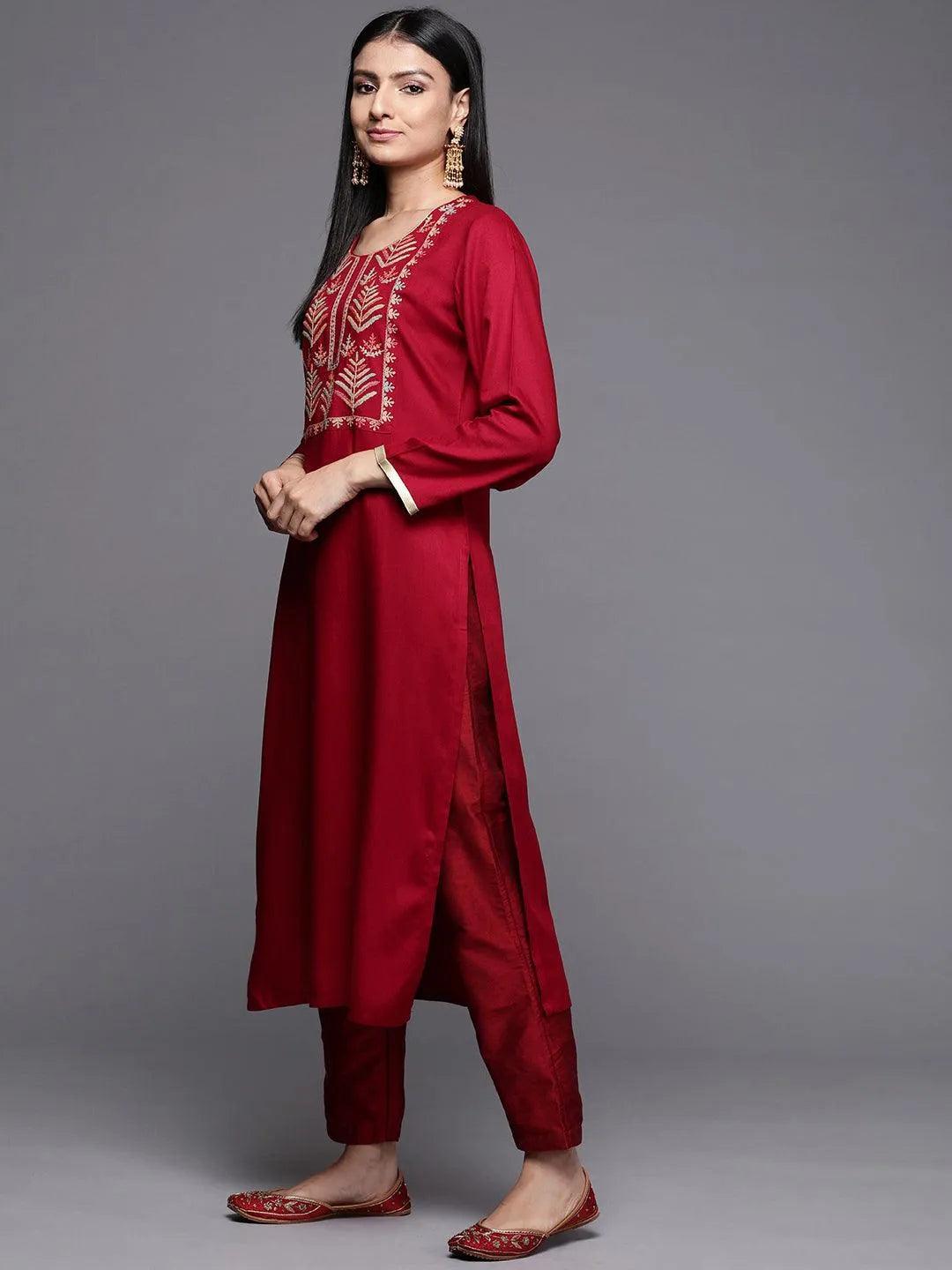 Red Embroidered Wool Pashmina Straight Kurta - Libas