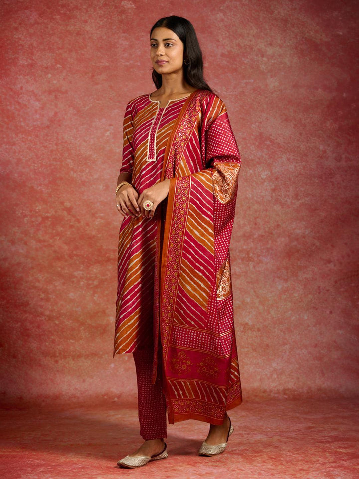 Red Printed Silk Blend Straight Kurta With Trousers & Dupatta - Libas