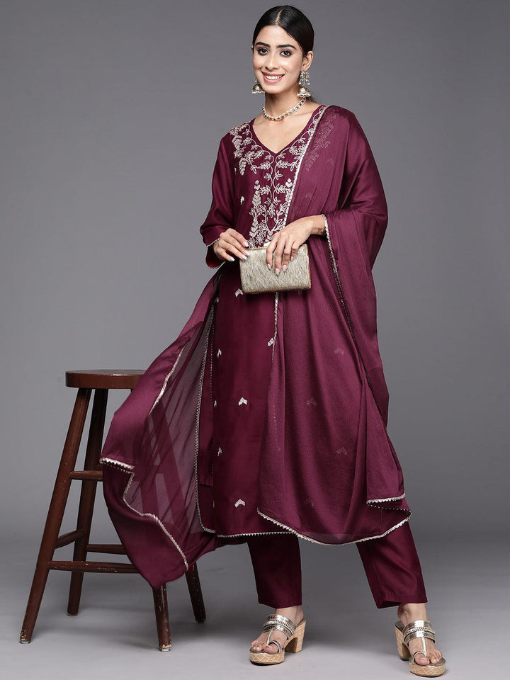 Wine Embroidered Chanderi Silk Straight Kurta With Trousers & Dupatta - Libas