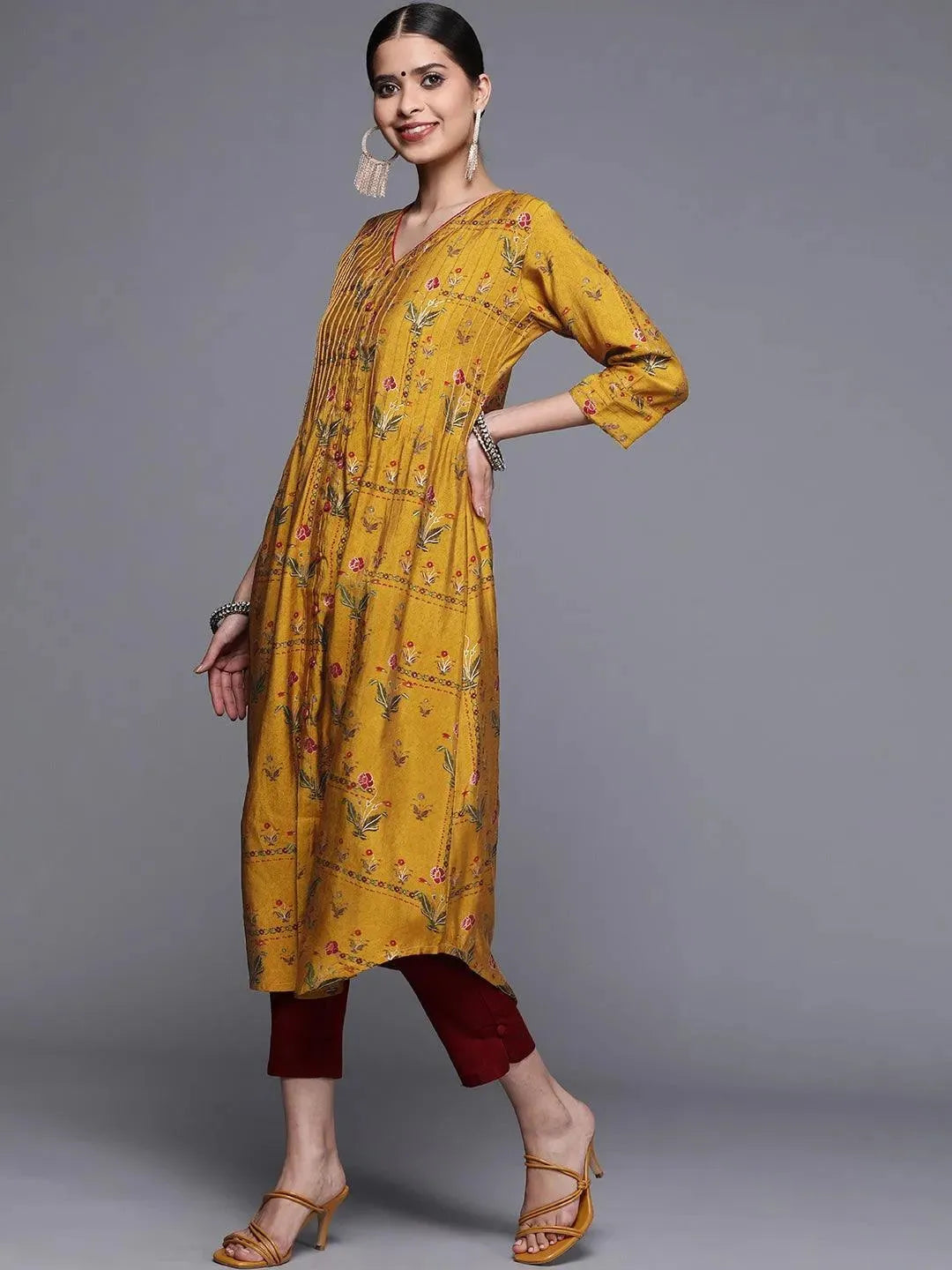 

Buy Yellow Printed Chanderi Silk Kurta - 22095O- | Libas Ethnic Wear Online