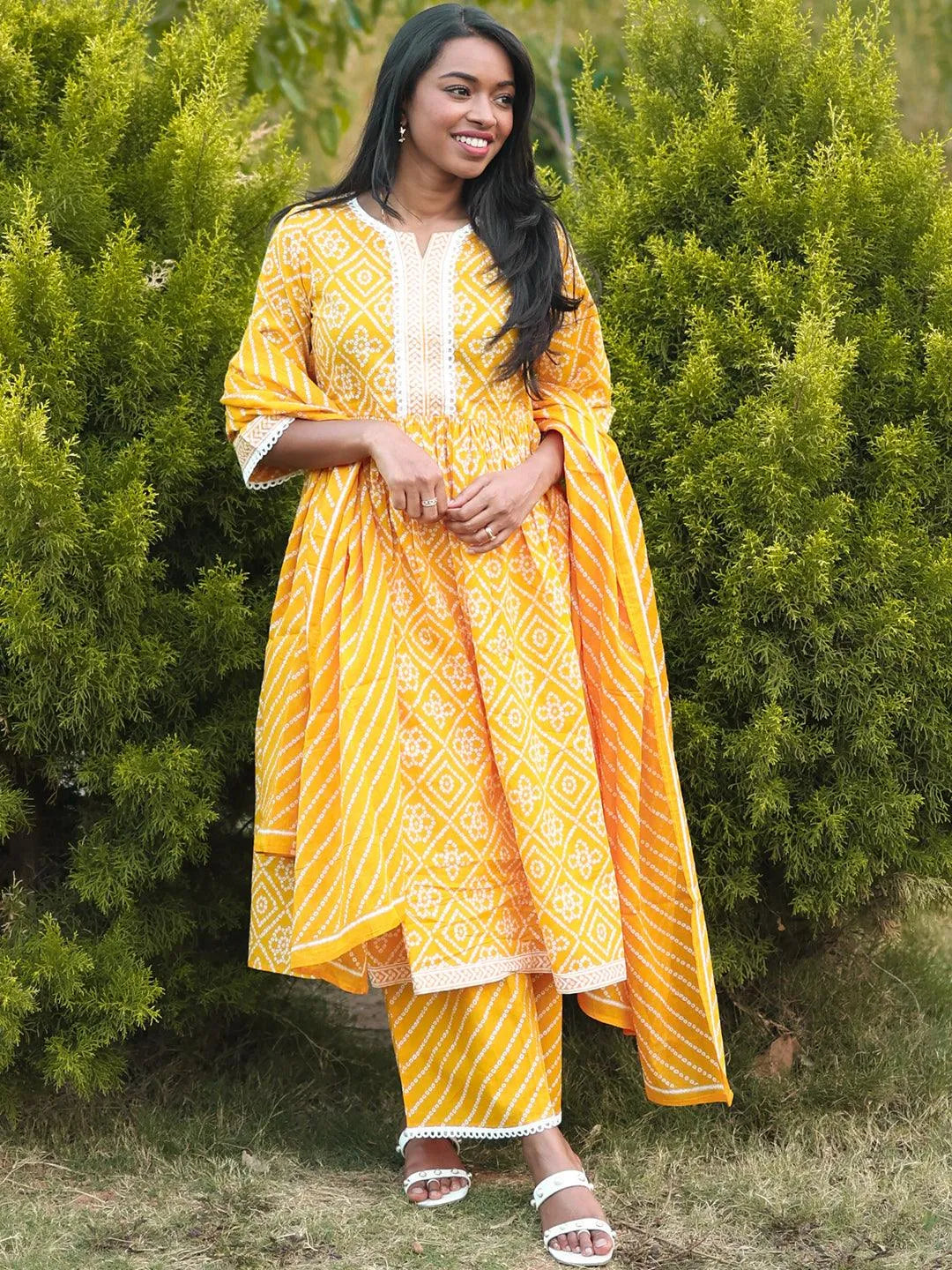 Yellow Printed Cotton Suit Set - Libas