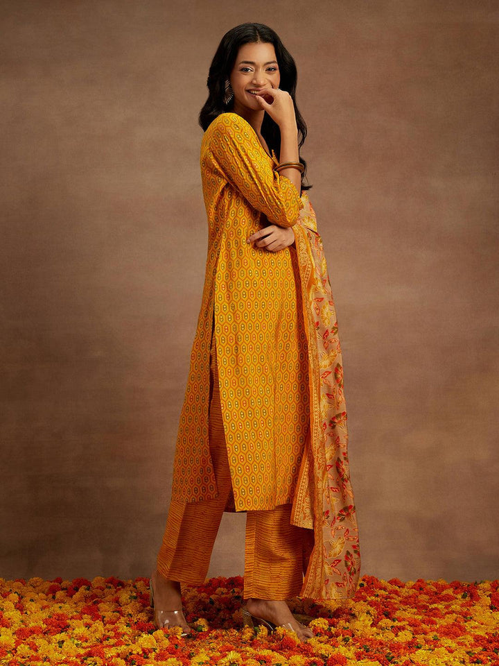 Yellow Printed Silk Blend Straight Kurta With Trousers & Dupatta - Libas