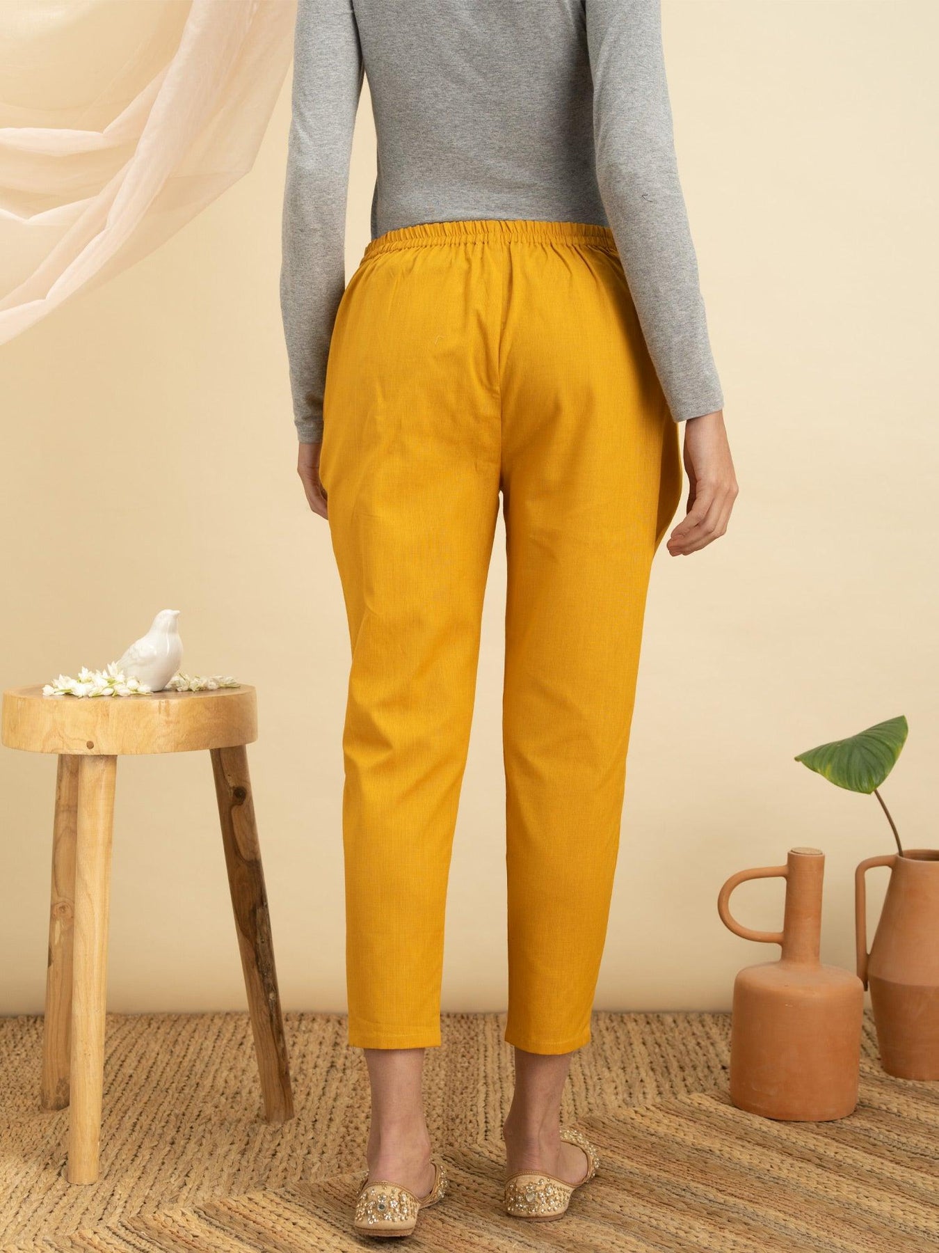 Double-layer trousers with velor mustard. Spodnie. Hurtownia-Kesi | Women's  Clothing Wholesaler