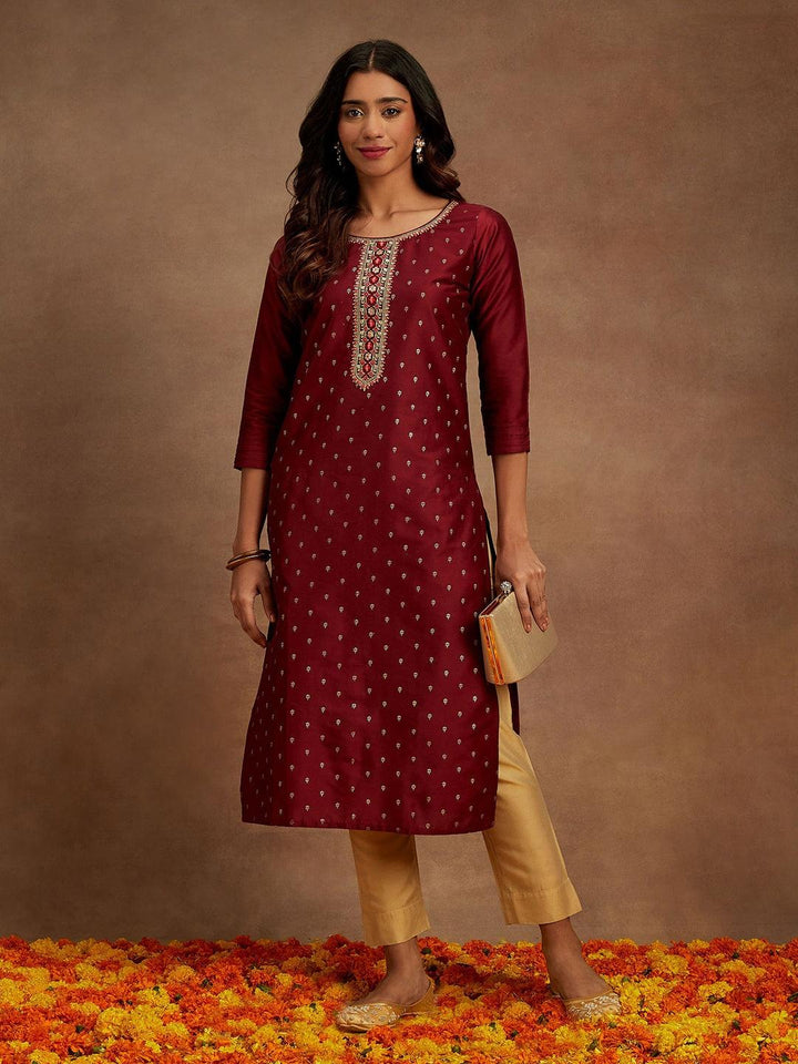 Maroon Embellished Chanderi Silk Straight Kurta - Libas