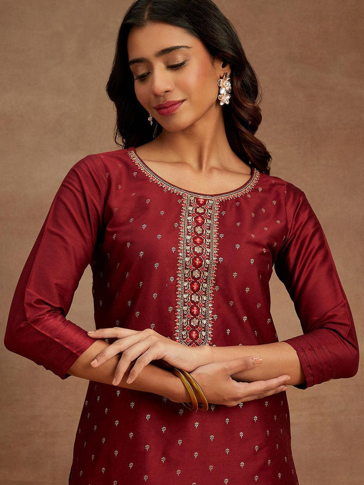 Maroon Embellished Chanderi Silk Straight Kurta - Libas