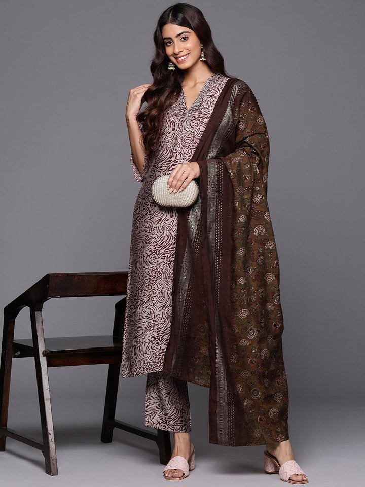 Maroon Printed Silk Blend Straight Kurta With Trousers & Dupatta - Libas