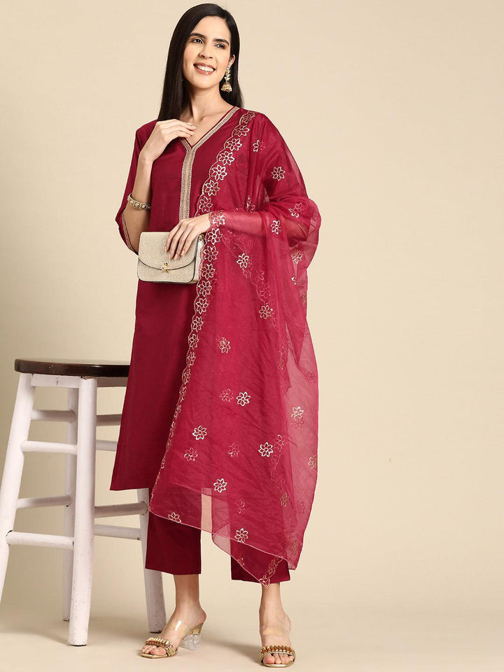 Maroon Solid Silk Blend Straight Kurta With Trousers & Dupatta - Libas